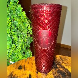 Starbucks Studded Red Jeweled Tumbler Cold Cup, Venti 24 oz (Missing Straw)